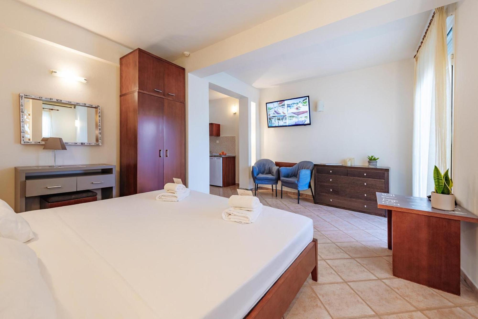 Ampelia Hotel Kassandra ฮานิโอติ ภายนอก รูปภาพ