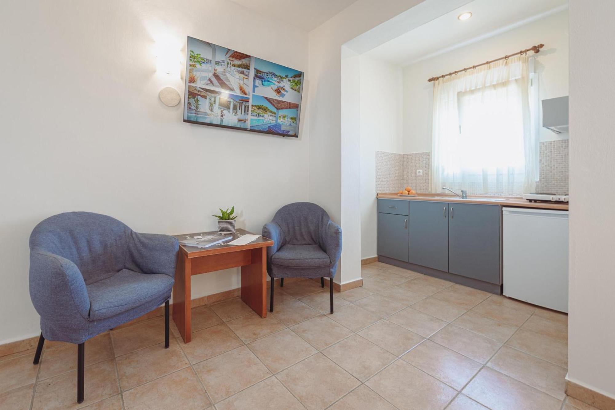 Ampelia Hotel Kassandra ฮานิโอติ ภายนอก รูปภาพ